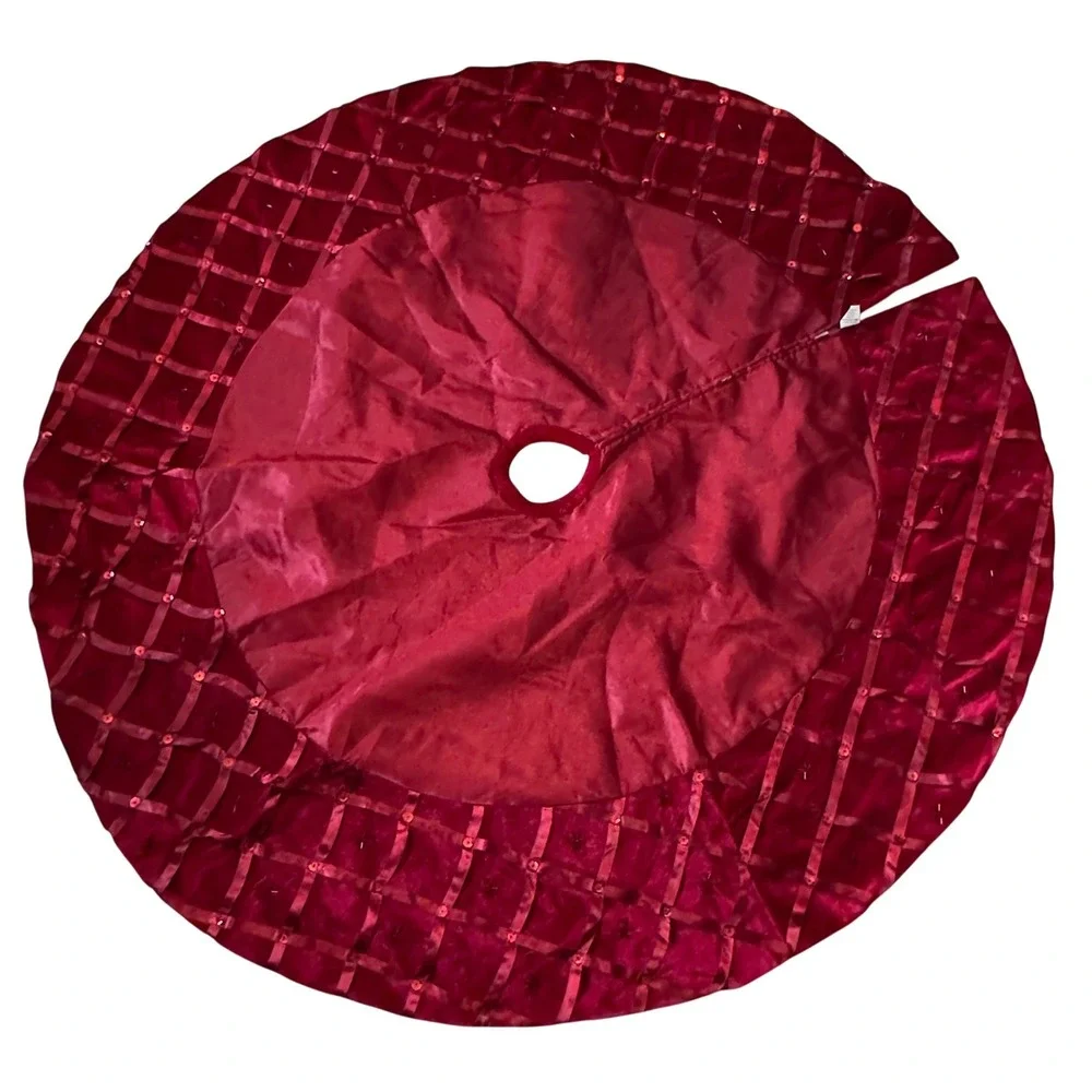 Red Velvet Christmas Tree Skirt Quilted Lattice‎ Sequin Beaded 48 Inch Round
